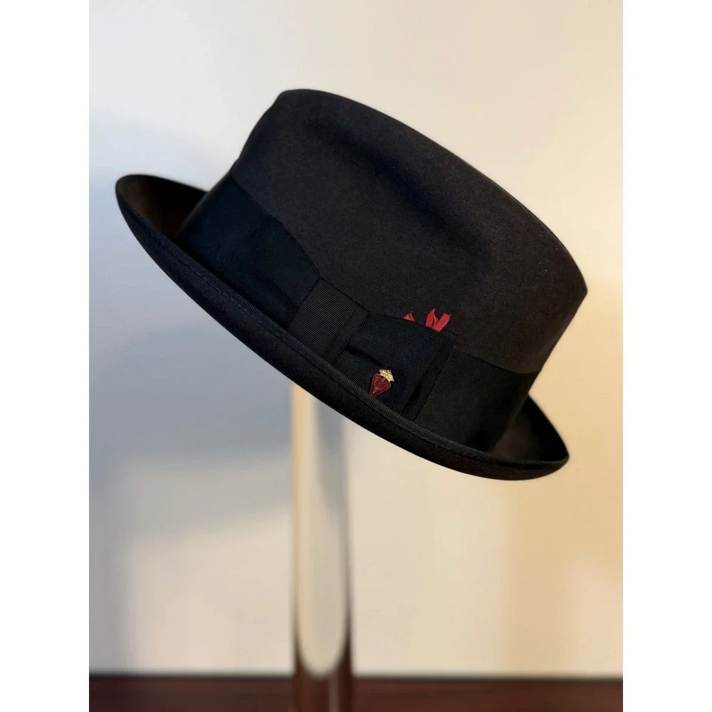 Vintage Penneys Marathon Black Felt Fedora Hat XXX Quality Mens 7 1/4 Pin Feathe